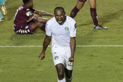 Liga Concacaf: Comunicaciones elimina a Saprissa y avanza a semifinales [VIDEO]