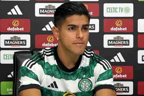 DT de Celtic toma una decisión que puede cambiar el futuro de Luis Palma en Europa