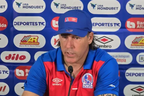 ¡Autocrítico! El asistente técnico de Pedro Troglio señala sin filtro los errores que ha cometido Olimpia