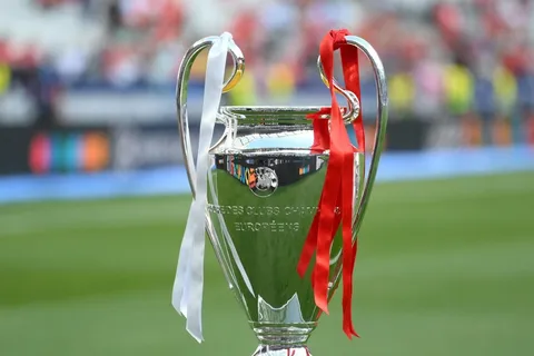 Final de la UEFA Champions League podría jugarse en Concacaf