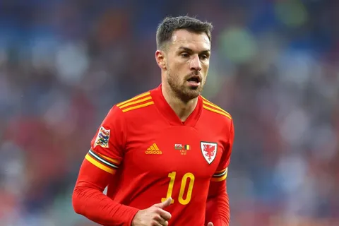 Aaron Ramsey jugaría con Joseph Mora en Charlotte FC de la MLS