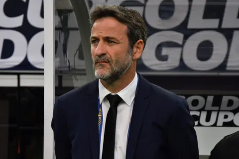 "Temperatura asfixiante": Thomas Christiansen reacciona luego que FIFA confirmara las sedes en las que jugará Panamá en el Mundial 2026
