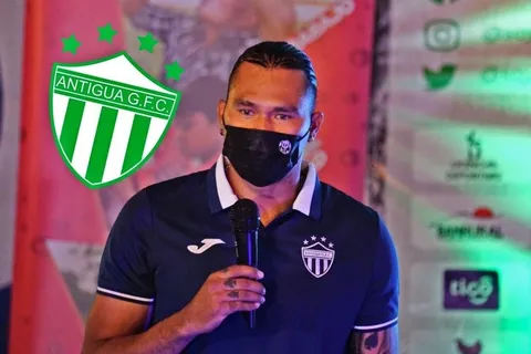 El astronómico sueldo que tendrá el Gullit Peña que lo hace el mejor pagado de Guatemala