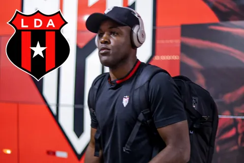 Asistente de Guimaraes dice lo que en Alajuelense no querían escuchar sobre Joel Campbell