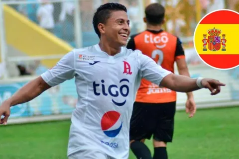 Óscar Cerén se marcha al fútbol español