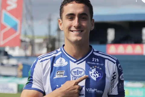 ¡Cartaginés sacude el mercado! Un ex alajuelense es nuevo jugador brumoso