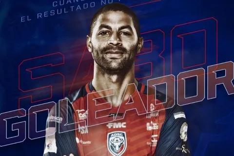 ¿Se va o se queda Álvaro Saborio después de darle el título al San Carlos?