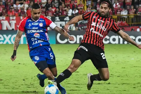 Alajuelense en alerta: Xelajú toma decisión con la que tendría ventaja en la vuelta de la final de la Copa Centroamericana