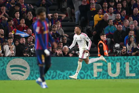 Celebra Mbappé, se lamenta Lamine Yamal.