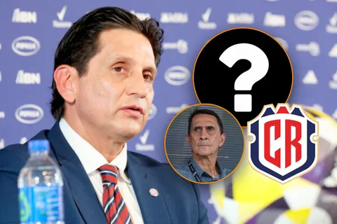 No es Guimaraes: el DT que vuelve a ganar fuerza para La Sele y amenaza a Robert Moreno y Patrick Kluivert