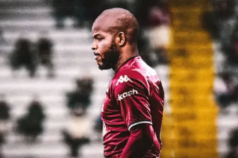 Javon East no se olvida de Saprissa y manda un mensaje pese a haber sido echado de Costa rica