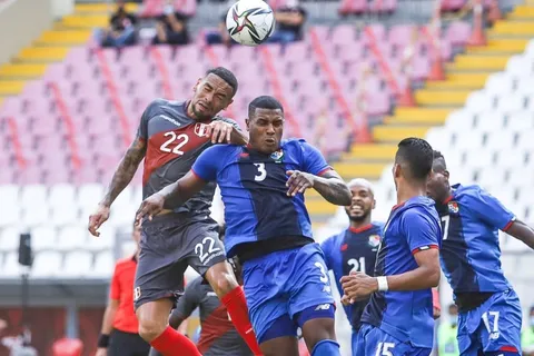 Panamá empata ante Perú en Lima [VIDEO]