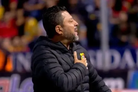 La verdad sale a la luz: Jafet Soto encuentra un respaldo fundamental en su cruzada contra el arbitraje
