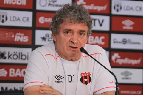 machillo ramirez-alajuelense-conferencia de prensa