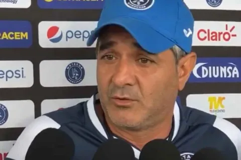 Diego Vázquez: "El formato lo cambiaron porque Olimpia no salía campeón"