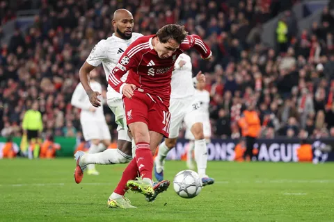 Federico Chiesa podría salir de Liverpool en enero si no recupera espacio