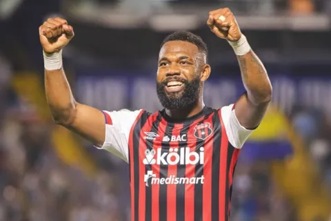 Bengunché sonó para reforzar a Alajuelense.