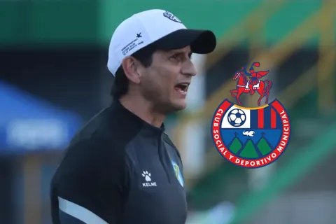 Ronald González y Comunicaciones con un problema a pocas horas de jugar el Clásico 333