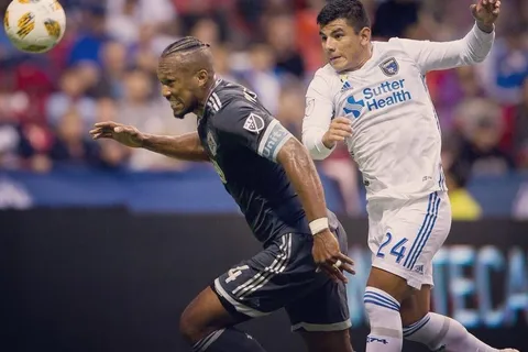 Kendall Waston tampoco irá a la gira asiática