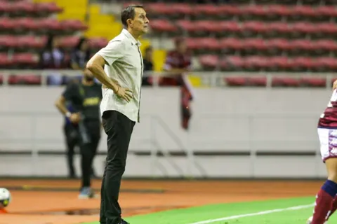 Pleno de Guimaraes: qué dijo de sus refuerzos que le dieron la Recopa 2024 a Alajuelense