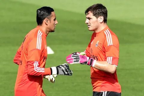 Inolvidable: el día que Keylor Navas ridiculizó a Iker Casillas delante de las cámaras del Real Madrid