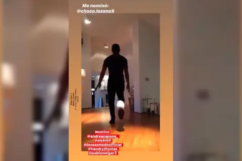 David Suazo se animó al desafío de los 10 toques