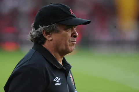 Tras poner en duda su futuro, Machillo Ramírez recibe la noticia que podría ayudar a Alajuelense a salir de la crisis