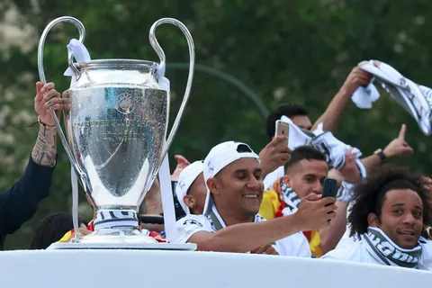 Ex entrenador de Keylor Navas está complicado con la justicia.