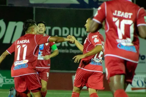 Santos dio una exhibición contra Verdes [VIDEO]