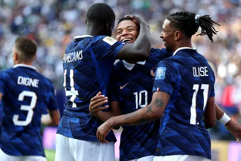 Francia eliminó a Suecia con un doblete de Mbappé: goles y resumen del partido por los 16avos de final del Mundial 2026