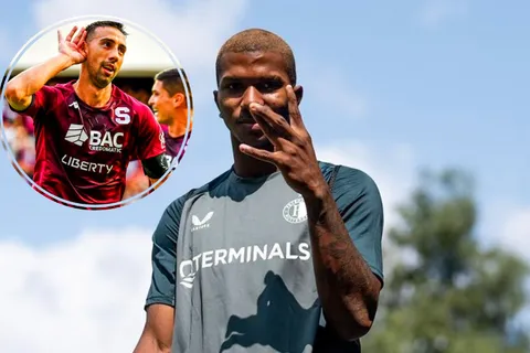 De Alajuelense a Saprissa: Jeyland Mitchell imita a Mariano Torres en Feyenoord