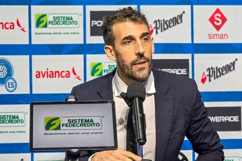 David Dóniga responde a los abucheos tras la victoria de El Salvador vs Montserrat