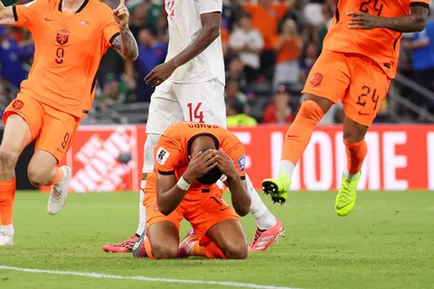 Gakpo hizo llorar al Mundial: el motivo de su emoción tras anotar en Países Bajos vs. Marruecos