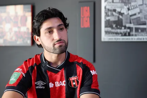 Aaron Salazar fue sancionado.