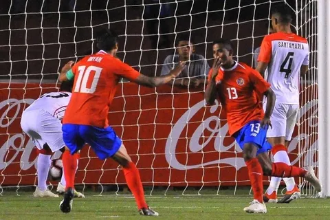 La Coruña se interesa en el sucesor de Celso Borges en la tricolor