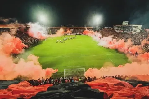 Afición Alajuelense alista un épico recibimiento para el juego ante Los Angeles FC