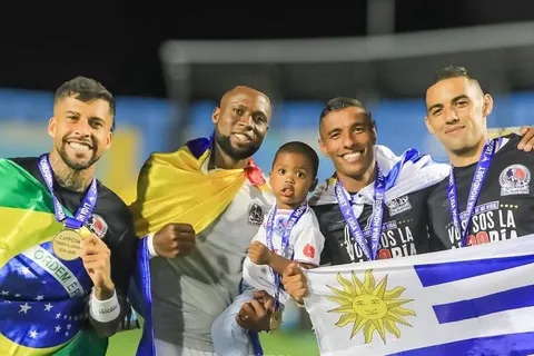 ¡Se va del campeón! Futbolista extranjero de Olimpia será la segunda baja