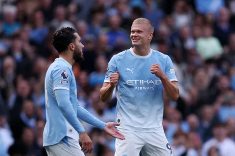 Haaland marcó un nuevo gol para el triunfo de Manchester City.
