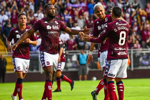 Deportivo Saprissa anuncia la firma que la afición tanto estaba esperando