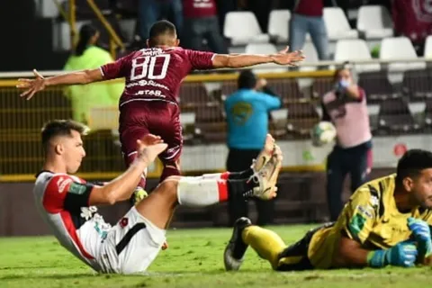 Final vuelta: ¿Qué marcadores le sirven a Saprissa y a Alajuelense?
