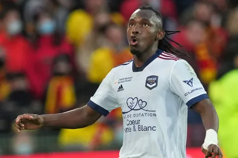 Alberth Elis vuelve a ser convocado por el Burdeos