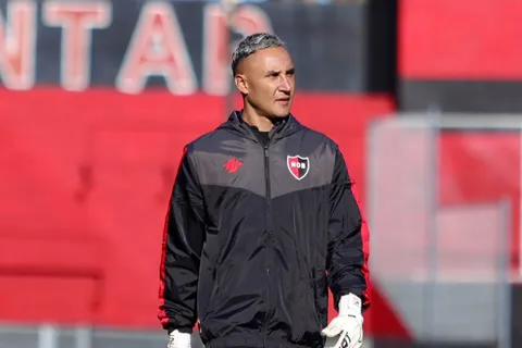 newells-keylor navas-pumas