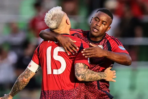 Joel Campbell y un posteo que no le gustará a los manudos. (Foto: Getty Images)