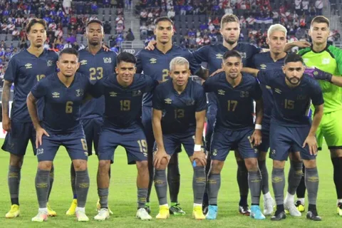 10 jugadores de El Salvador serán sancionados por indisciplina