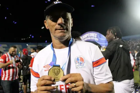 Pedro Troglio jamás se imaginó que iba a dominar el futbol de Honduras con Olimpia