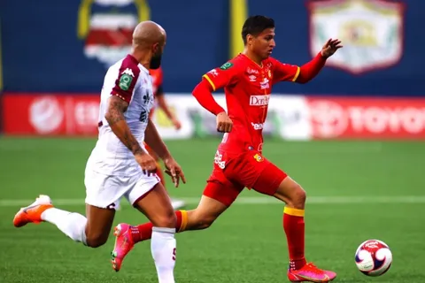 Saprissa rescata un empate ante Herediano