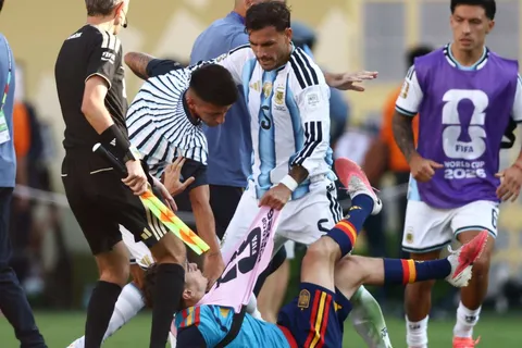 FIFA confirma la medida disciplinaria contra Argentina y el castigo a Leandro Paredes da un giro inesperado: "Roja anulada"