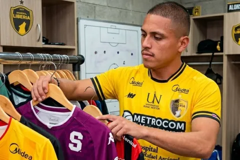 Alonso Hernández podría ir a un grande de Costa Rica.