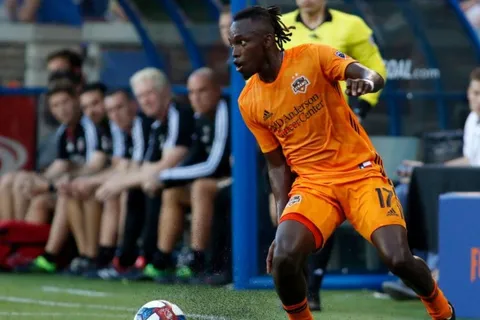 Alberth Elis ya definió en qué fecha llegará al fútbol de Europa