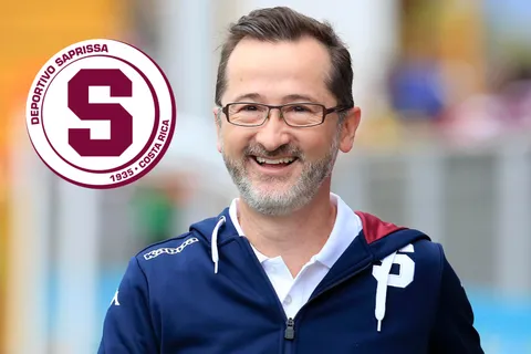 Orgullo morado: Juan Carlos Rojas anuncia lo que la afición de Saprissa le venía pidiendo